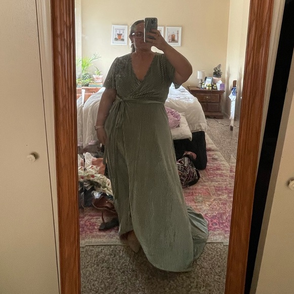 Baltic Born Andi Ribbed Velvet Wrap 